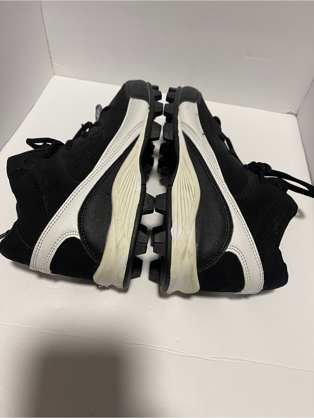Athletic Works High Top cleats Size 6 🆕